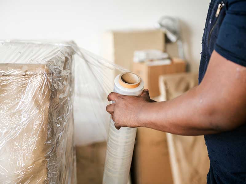 commercial_shrink_wrapping_services_dubai